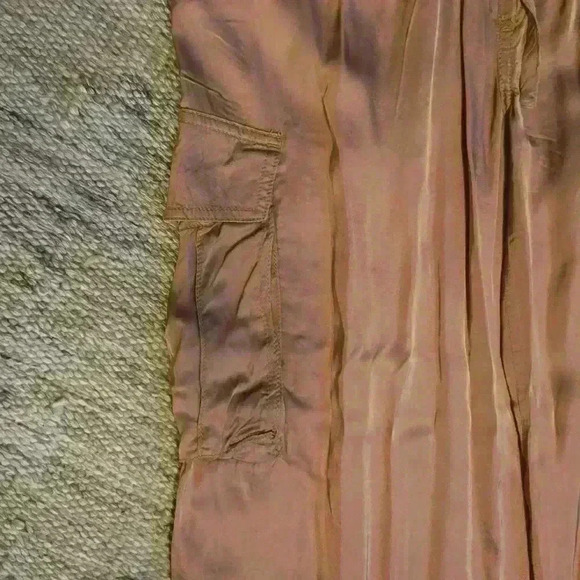 Satin Pocket Pants - Picture 2 of 6